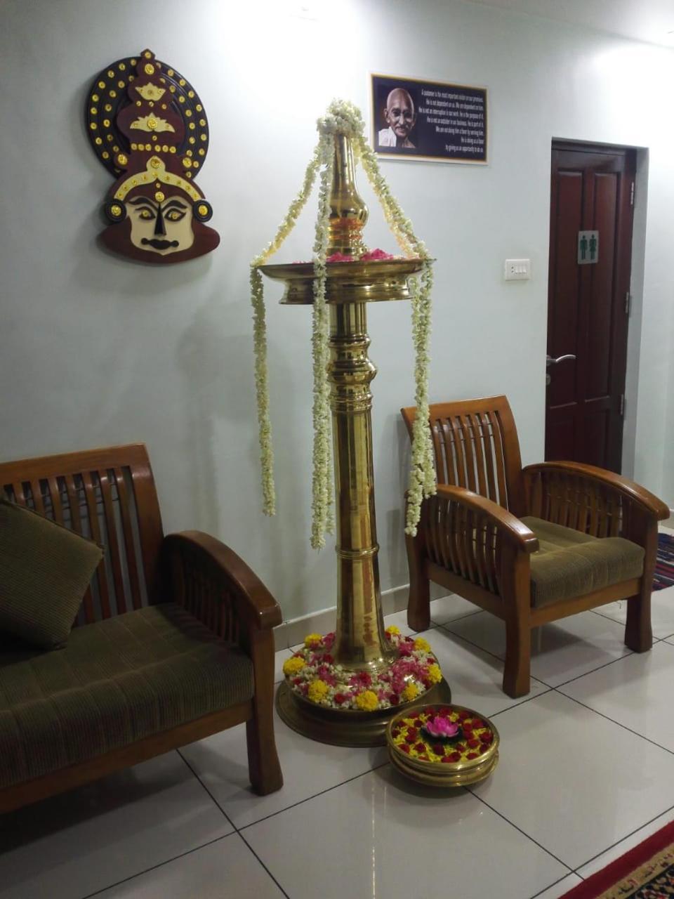 Pavithram Residency Bed and Breakfast Kollam Buitenkant foto