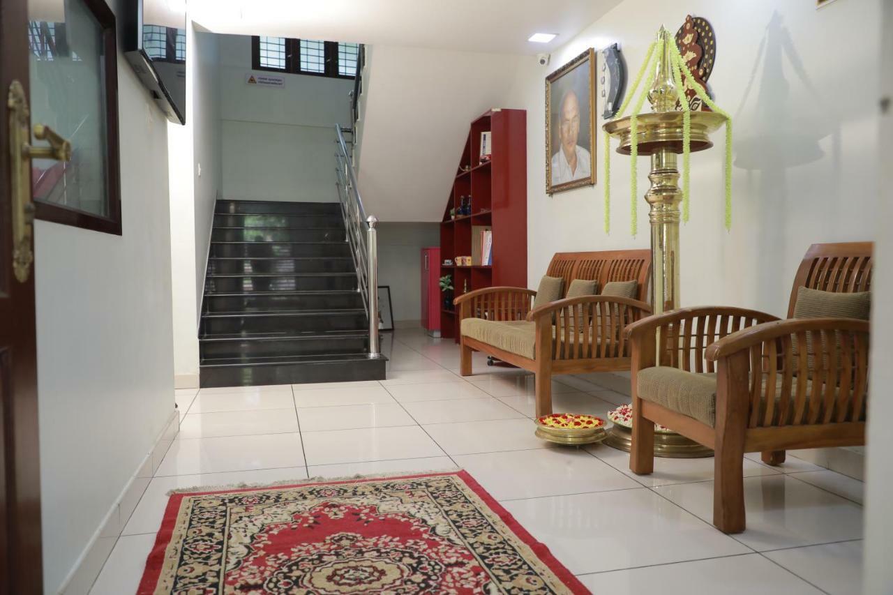 Pavithram Residency Bed and Breakfast Kollam Buitenkant foto