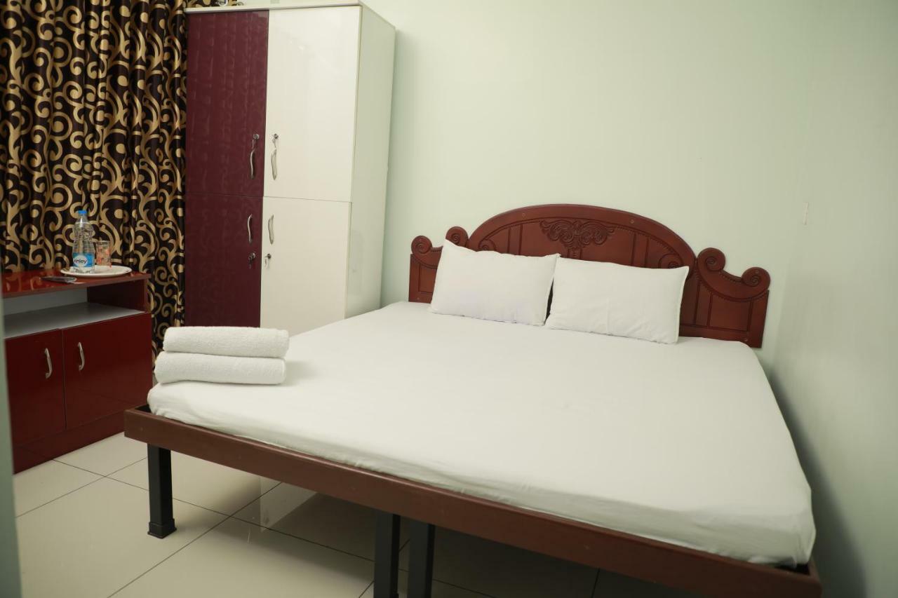 Pavithram Residency Bed and Breakfast Kollam Buitenkant foto