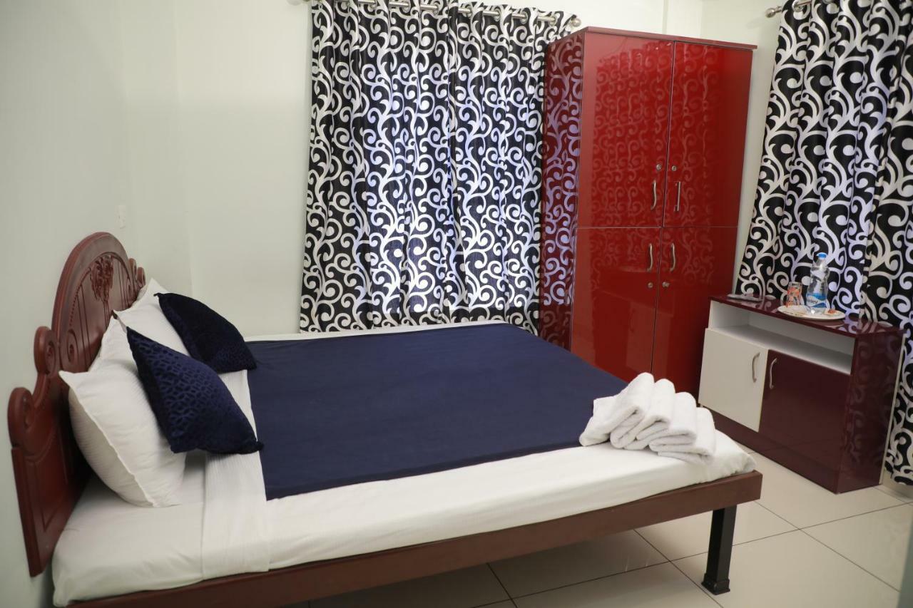 Pavithram Residency Bed and Breakfast Kollam Buitenkant foto
